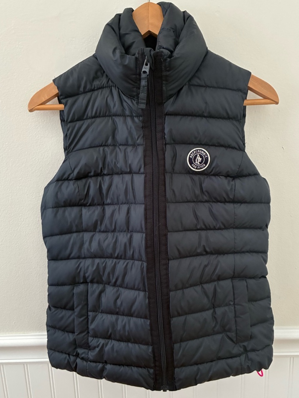 Vintage Abercrombie and Fitch Y2K Puffer Vest Black Size Small